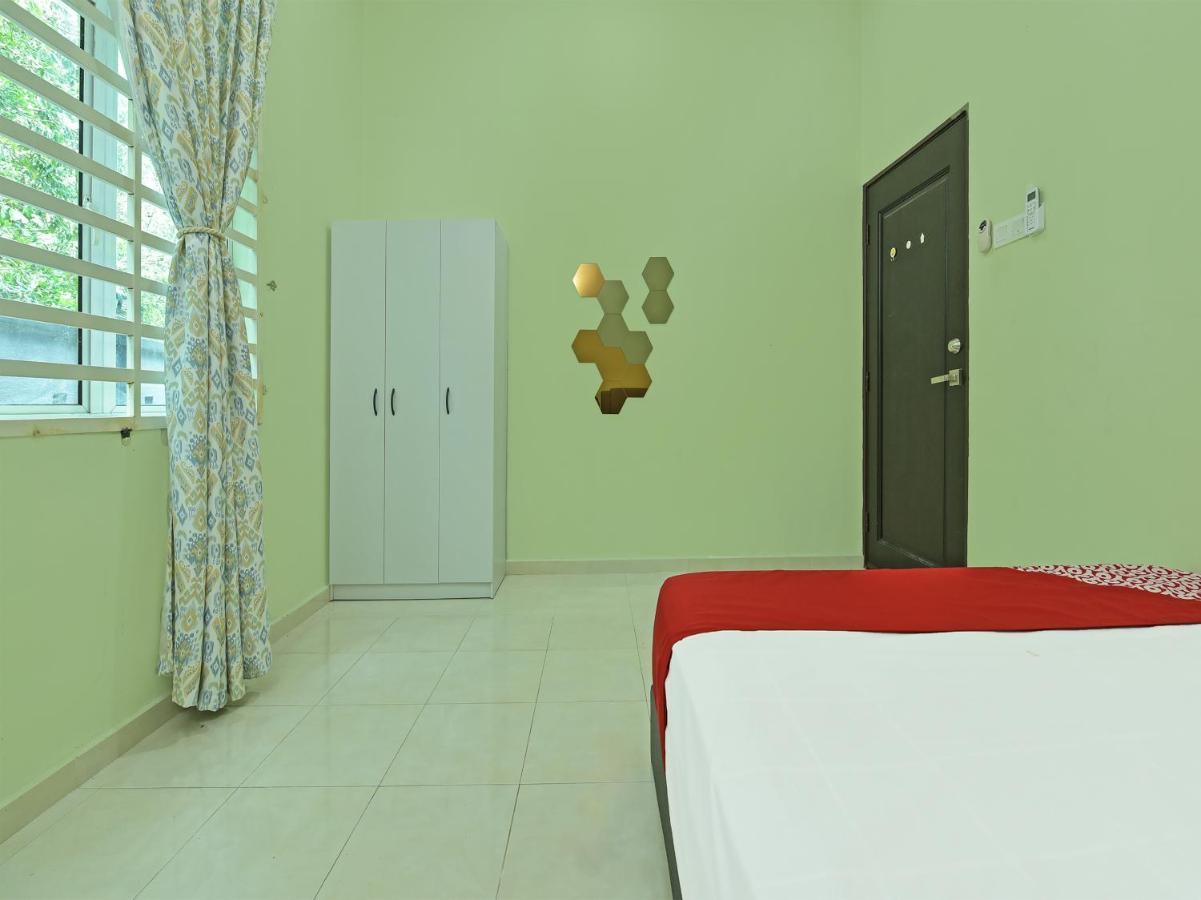 Hotel Oyo 90582 Dz Bukit Ubi