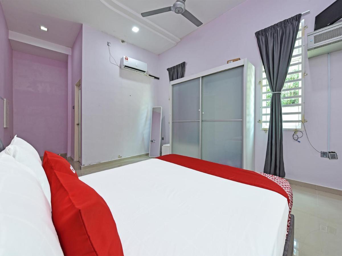 Oyo 90582 Dz Bukit Ubi Hotel Kuantan