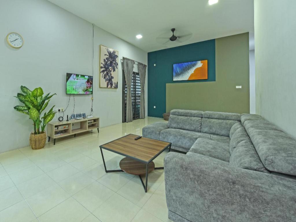Oyo 90582 Dz Bukit Ubi Hotel 2*